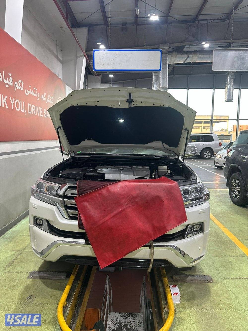 للبيع لاندكروزر GXR. V8 20168