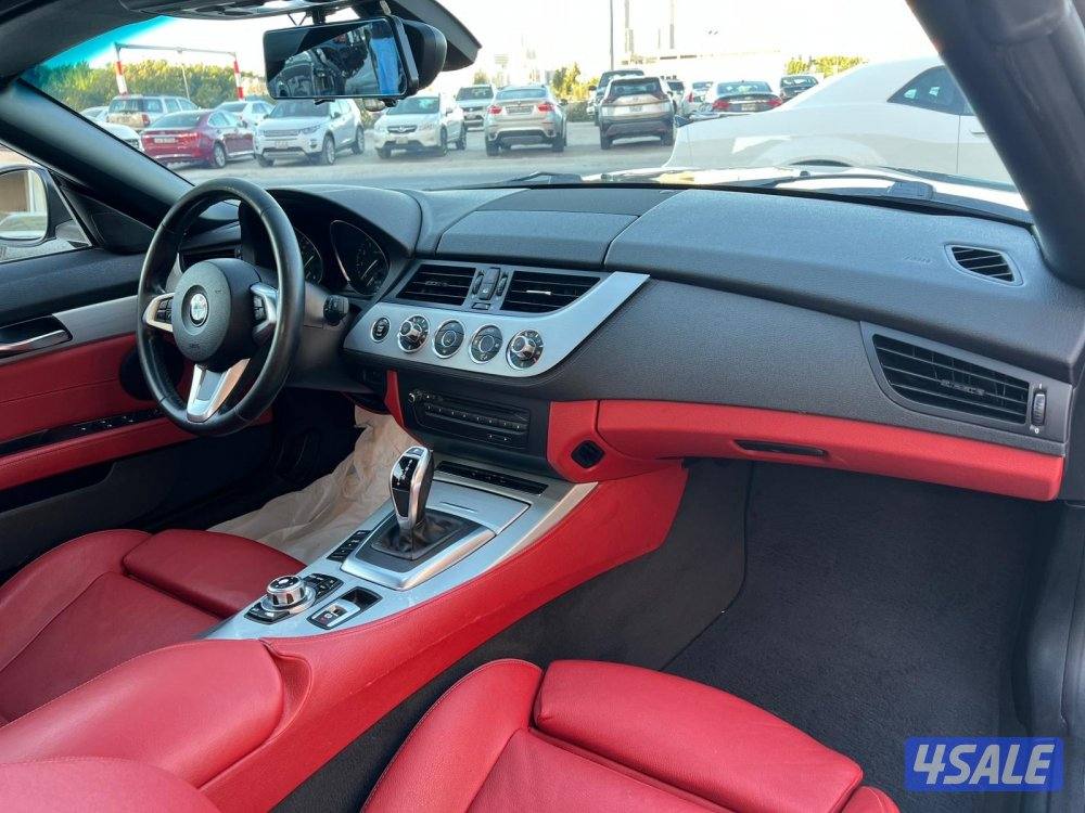 بي ام 2013/Z4  بحالة الوكاله صبغ الوكاله كامل المواصفات شرط الفحص8