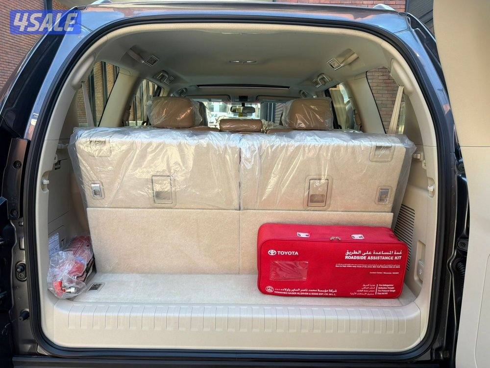 تويوتا برادو TXLموديل 2022 صبغ وكالة10