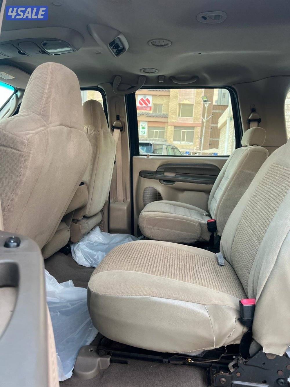 فورد اكسكيرجن 2003 بحاله ممتازه شرط الفحص8