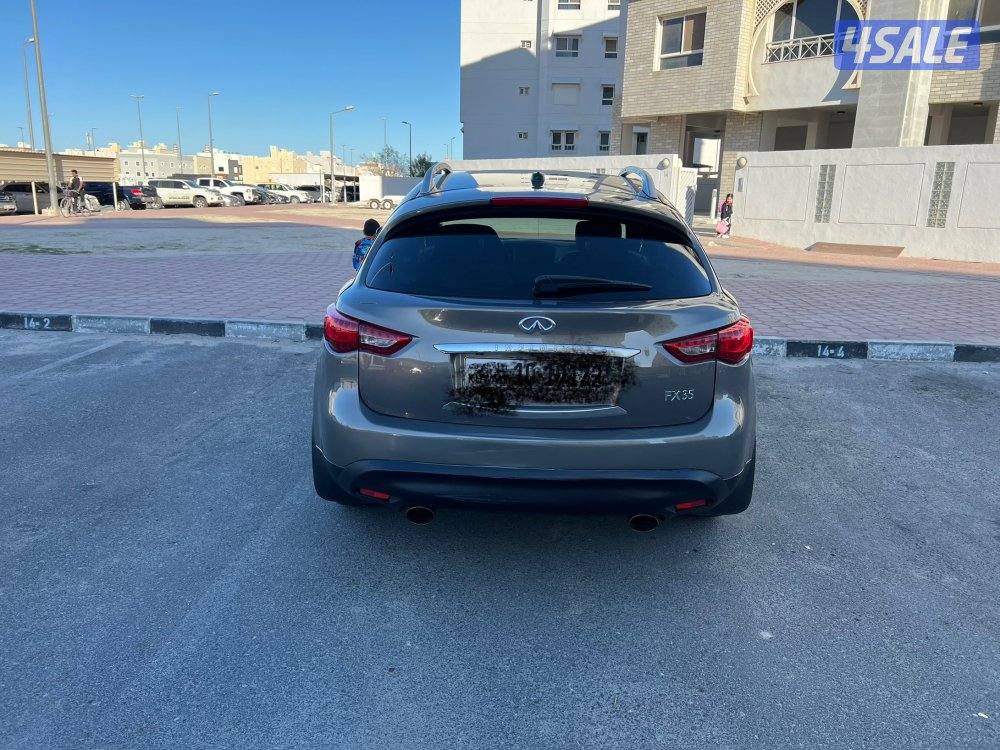 للبيع جيب انفنتي FX350