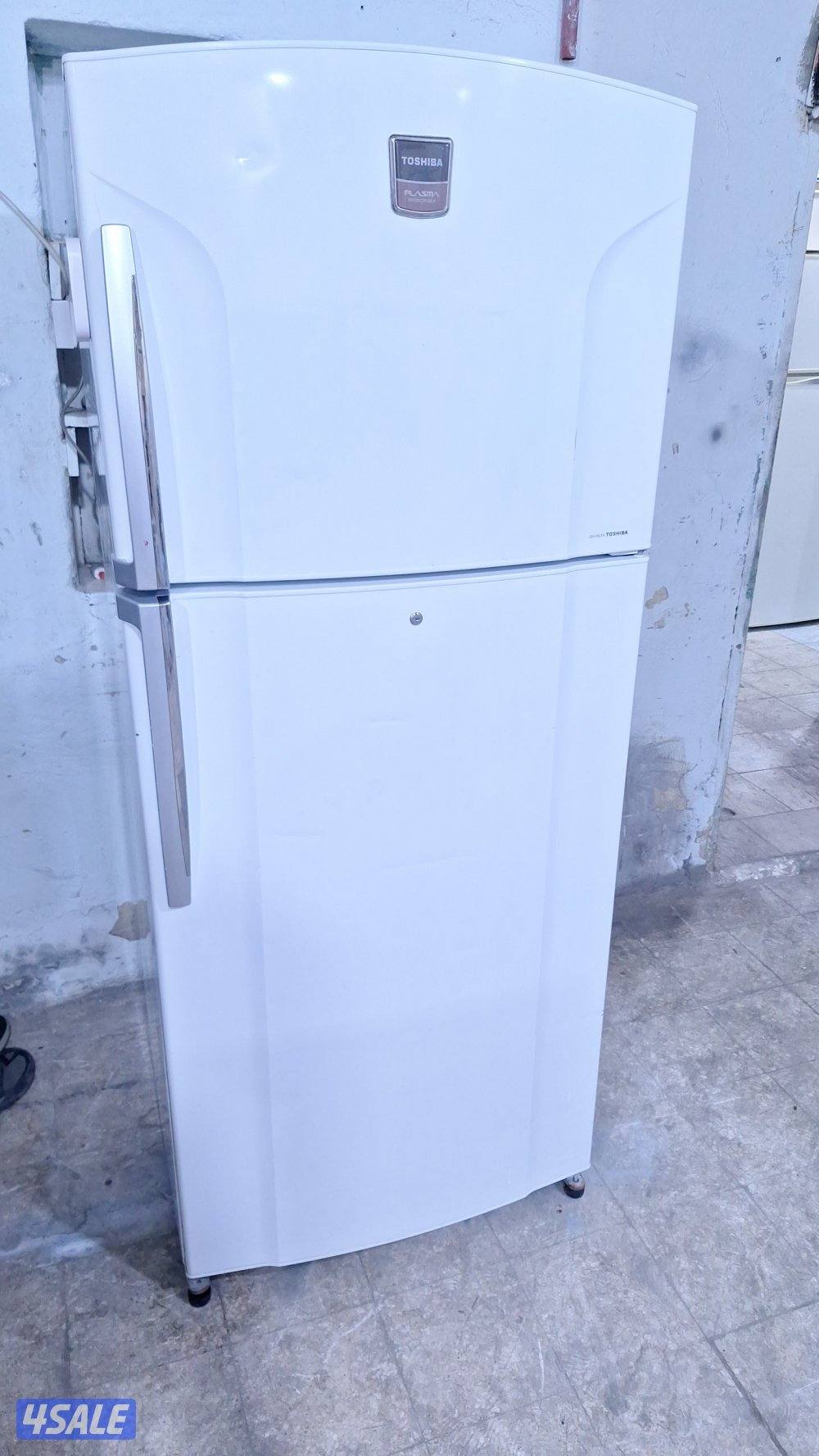 بيع ثلاجه توشيبا ياباني 26قدم حجم كبير مع التوصيل والكفاله1