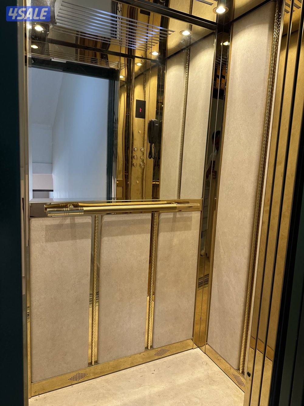 بيت للأجار متكون من ثلاث أدوار المساحة ٤٠٠ متر8