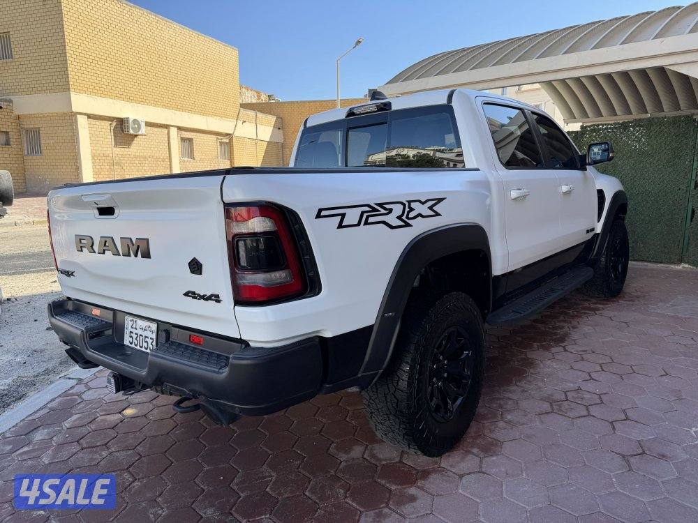 للبيع وانيت دودج رام trx موديل 20222