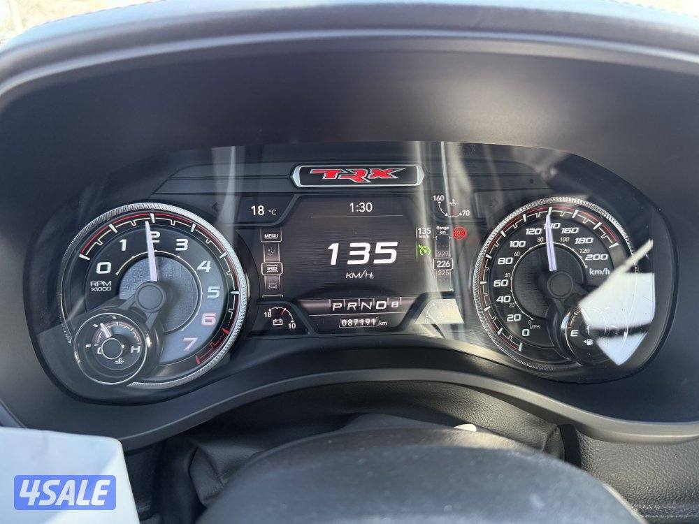 للبيع وانيت دودج رام trx موديل 20223