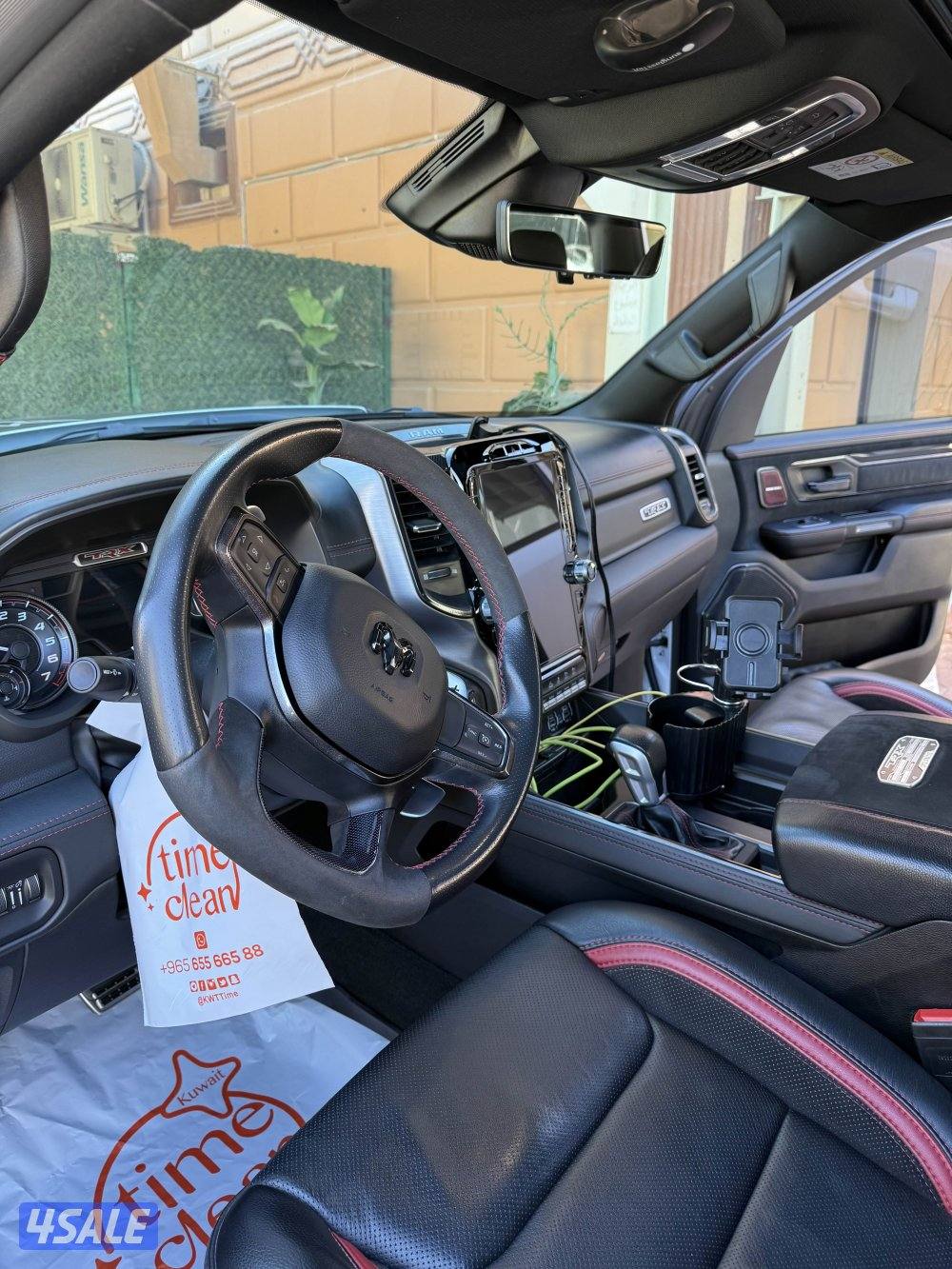 للبيع وانيت دودج رام trx موديل 20225