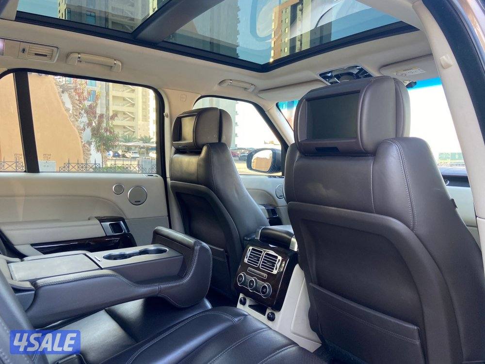 Land rover Vogue 2014 . Excellent condition7