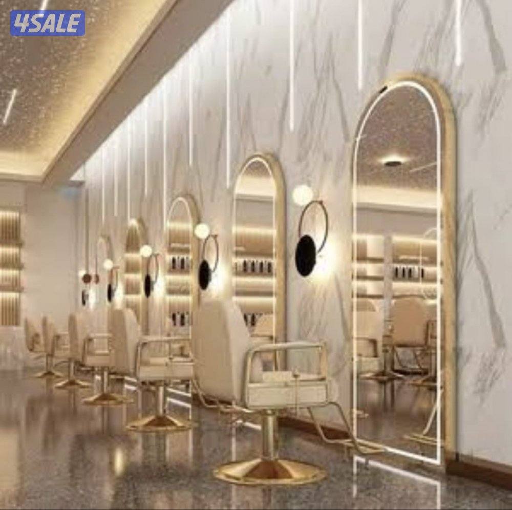 موظفة تبحث عن عمل في الاستقبال وأعمال الكوافير1