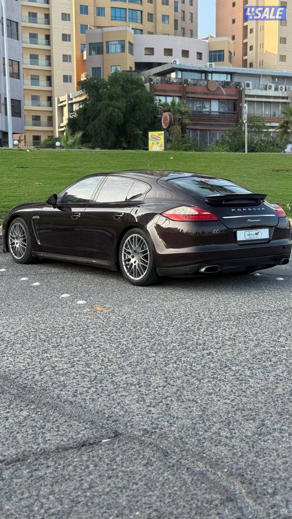 بورش بانميرا موديل 2012 / بحاله ممتازه3