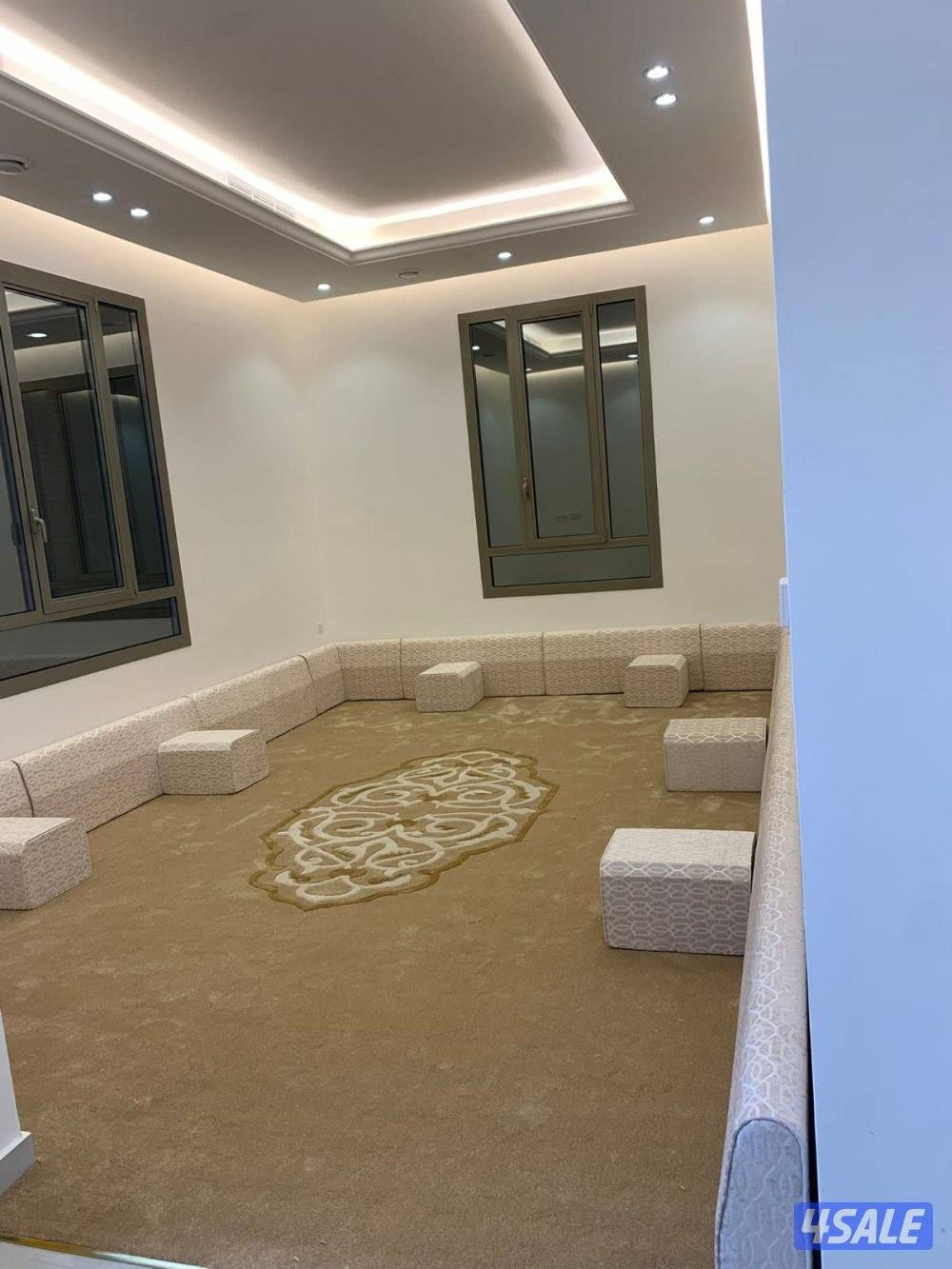 مساندة ومراكي تفصال تنجيد. بغلي وسعودي بيع سجاد نقش يدوي على السجاد.2