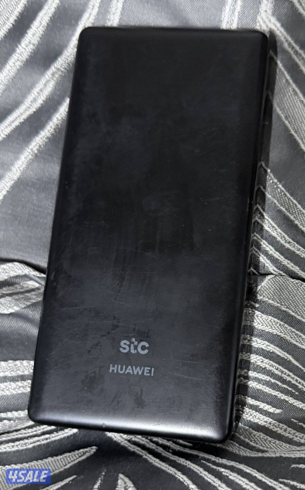 للبيع راوتر stc نظيف جدا مافيه ولا شي2