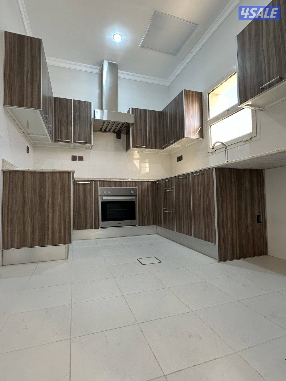 شقه الدعية المساحة ٧٥ متر1