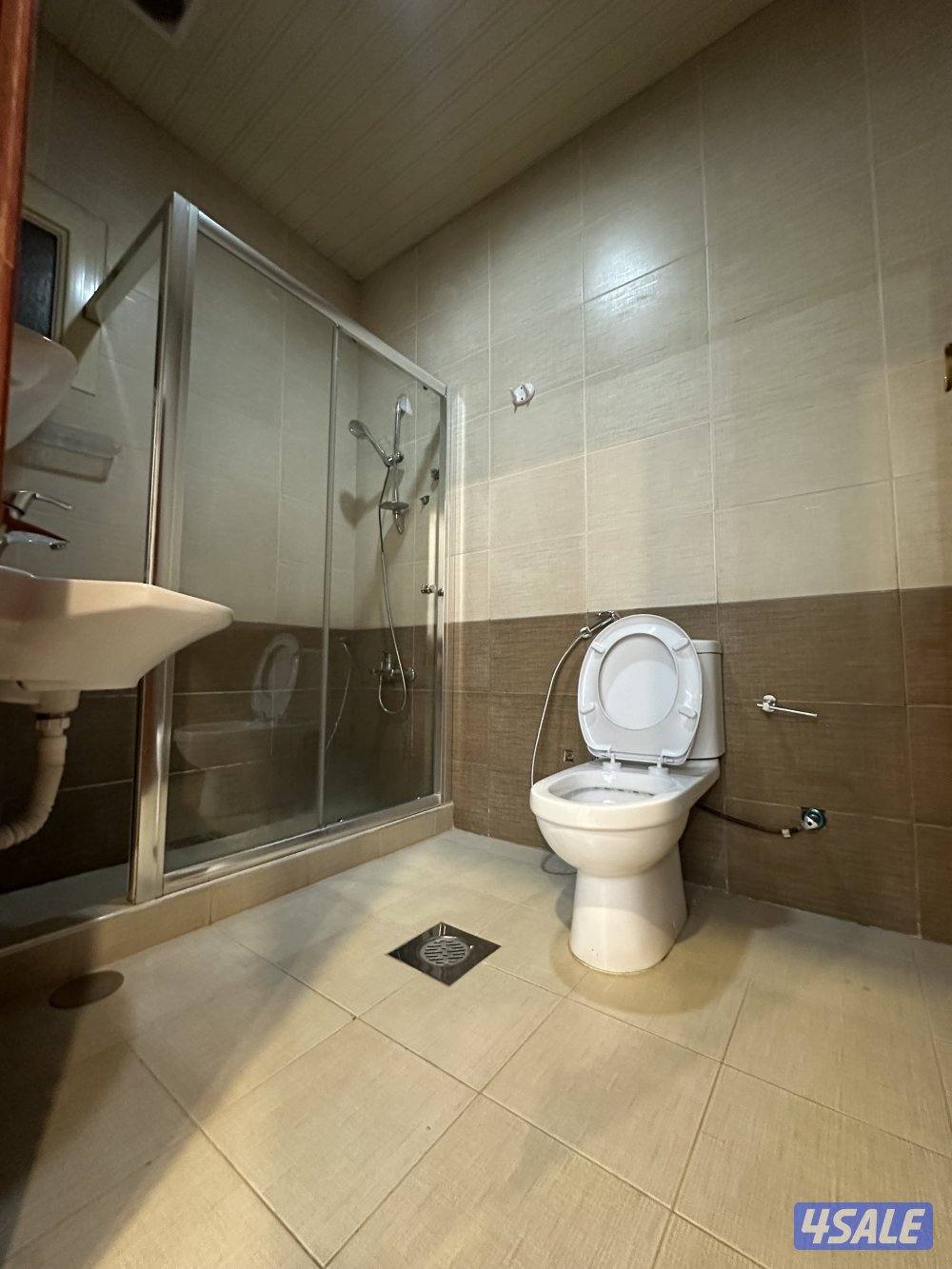 شقه بمشرف مساحه الشقه 1102