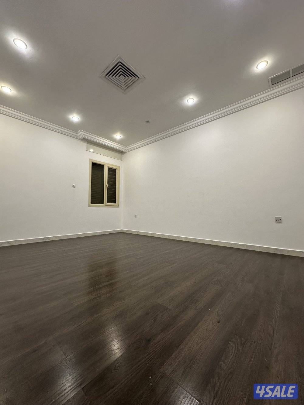 شقه بمشرف مساحه الشقه 1104