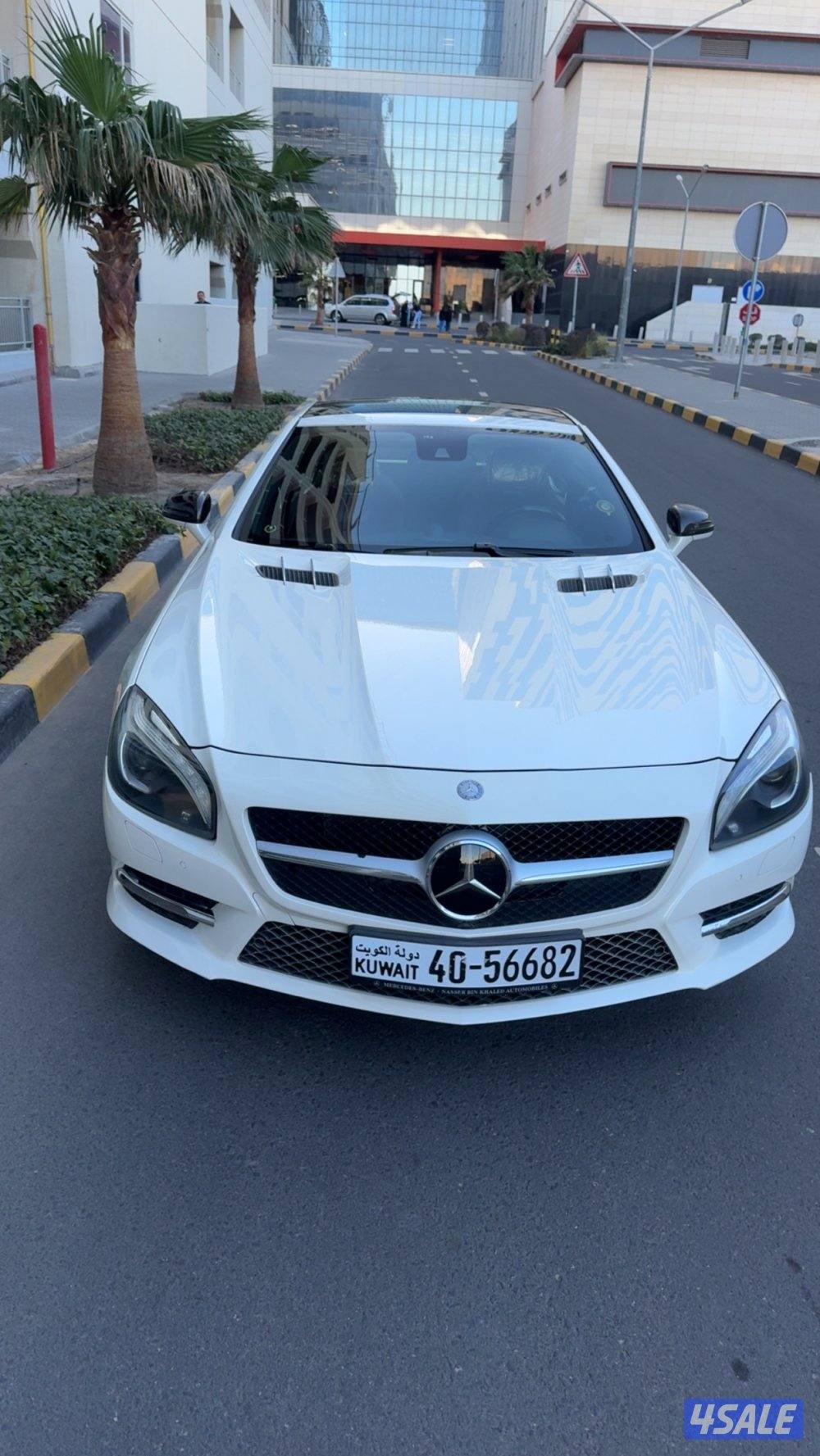 للبيع مرسيدس SL موديل 2013 كت AMG كامل المواصفات ماشيه 148 الف4