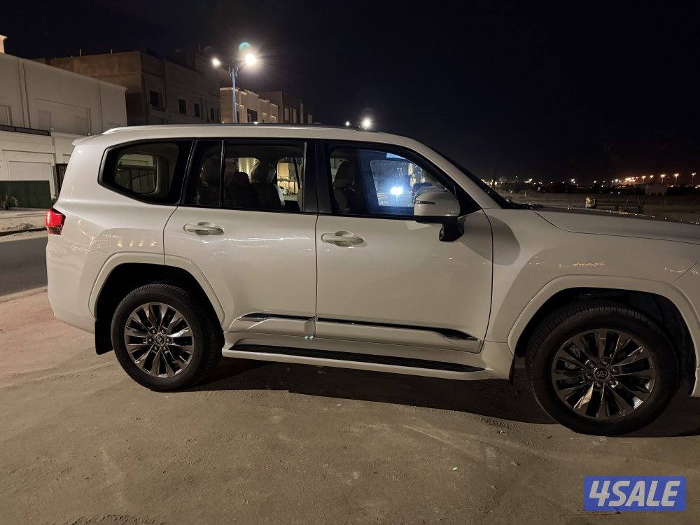 للبيع لاند كروزر ايرو اس تون تيربو0