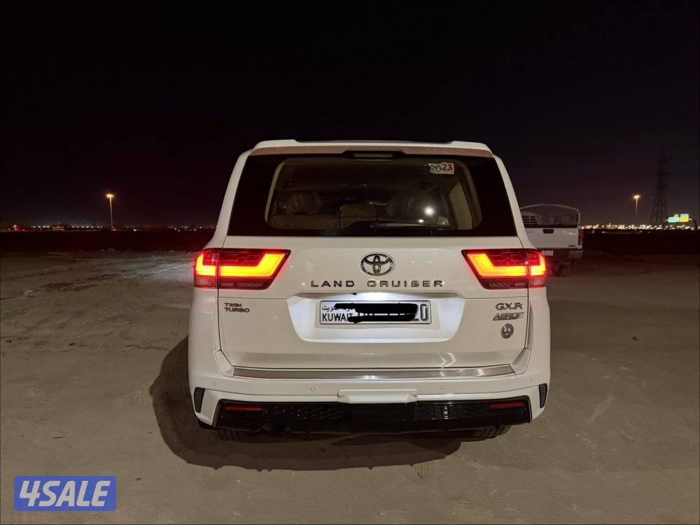 للبيع لاند كروزر ايرو اس تون تيربو6