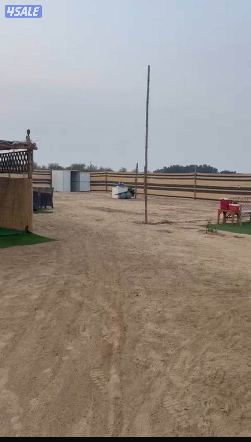 للبيع مخيم0