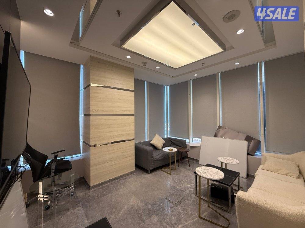 متوفر دور تجاري في برج كتير راقي بموقع متميز بالقبله ، المساحه ١٣٠ م2