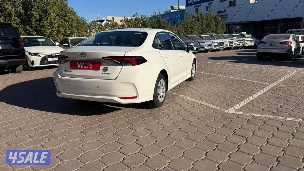تويوتا كورلا 1.6 2021 صبغ الوكاله عداد 91 الف0