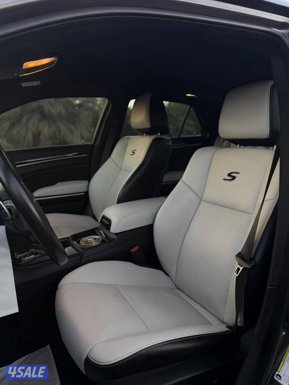 كرايزلر c300 صبغ الوكاله5