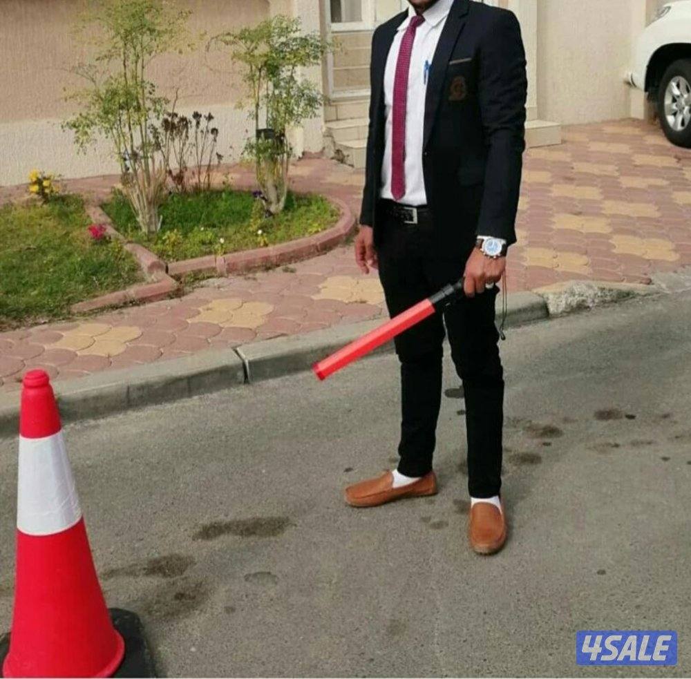 خدمة قهواجية وخدمه فاليه بركنج للسيارات2