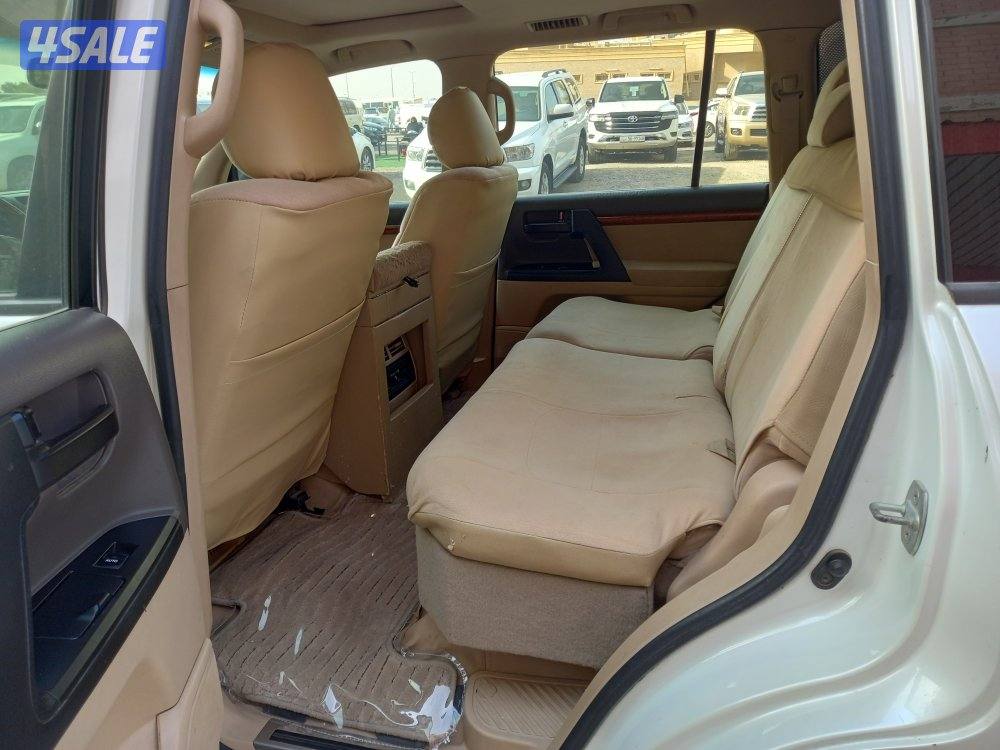 لاندكروزر ٢٠١٣6