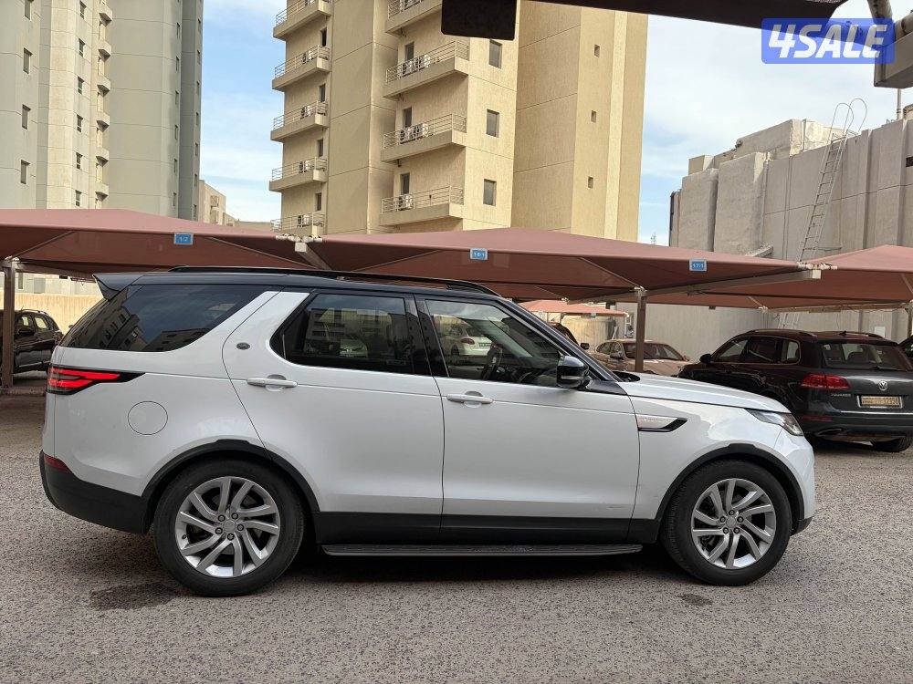 للبيع لاند روفر ديسكفري صبغ الوكاله موديل ٢٠١٧1