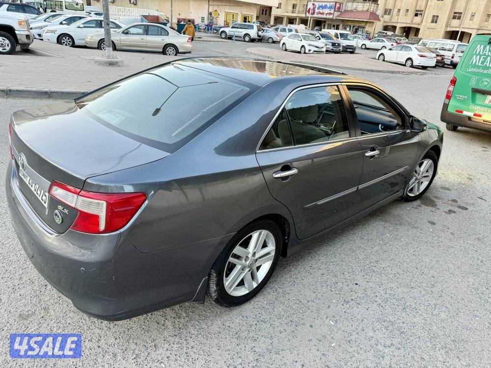 كامري GLX موديل 2013 مالك اول صبغ وكالة2