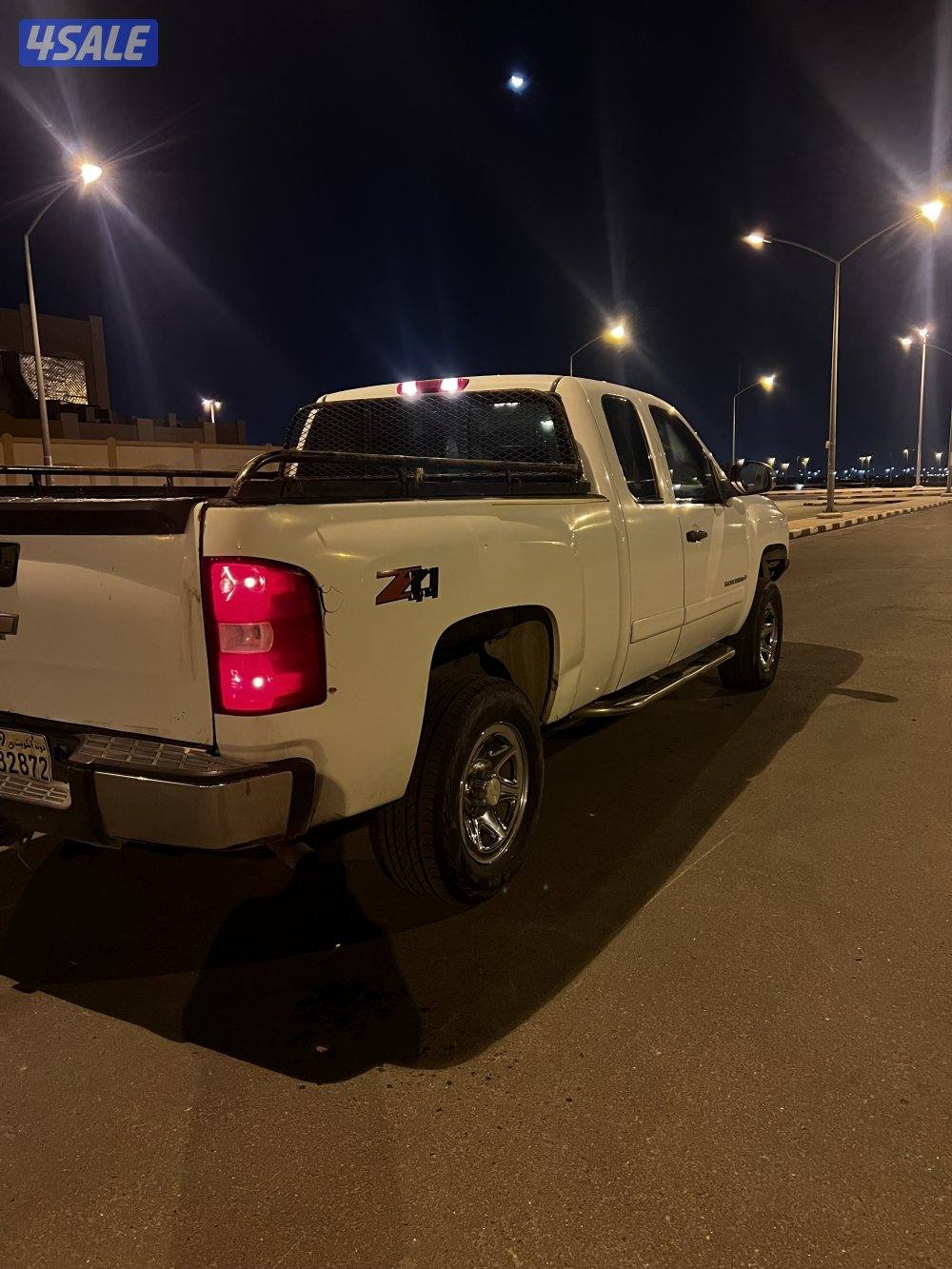 للبيع سلفرادو 20085