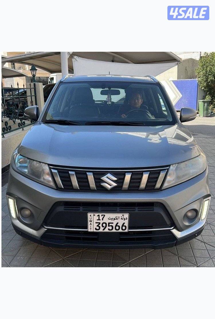 للبيع سوزوكي فيتارا GLX بحاله ممتازه موديل 2020  بيعه سريعه0