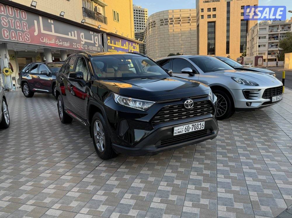 تويوتا راف فور 2022 عداد 62 الف تحت الكفالة سيرفيس منتظم صبغ الوكالة0