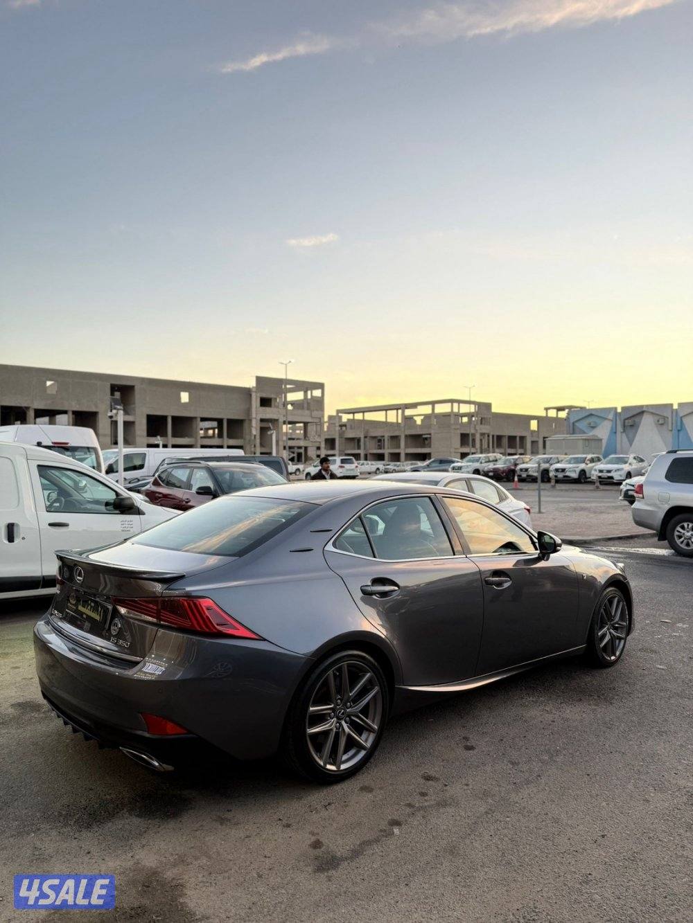 لكزس F-sport مديل 2018 شرط الفحص بالكامل4