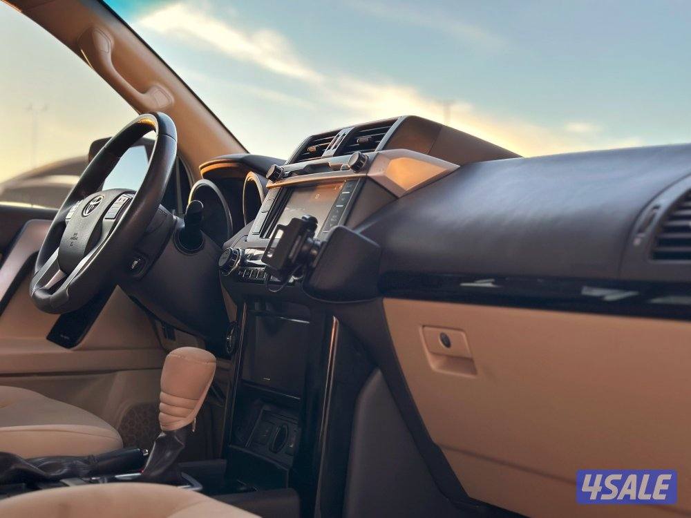 معرض القمة🚩9