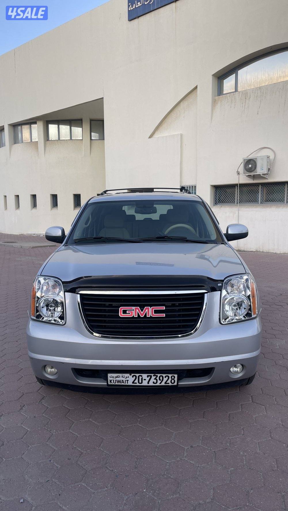 سوبربان 8 براغي ماشي 164 بحالة الوكالة بيعه سريعه موديل 20123