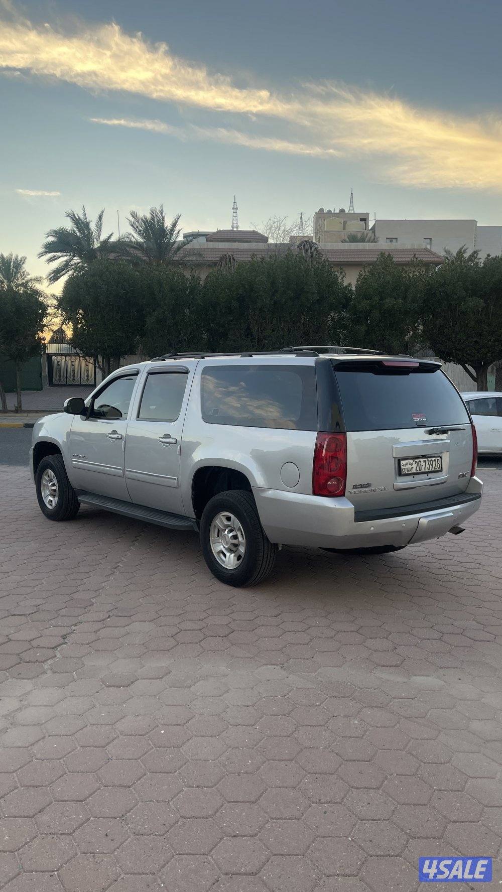 سوبربان 8 براغي ماشي 164 بحالة الوكالة بيعه سريعه موديل 20125