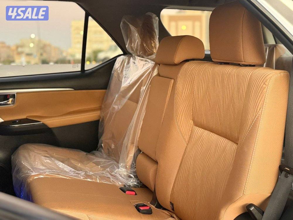 فورتنر V6 موديل 20235