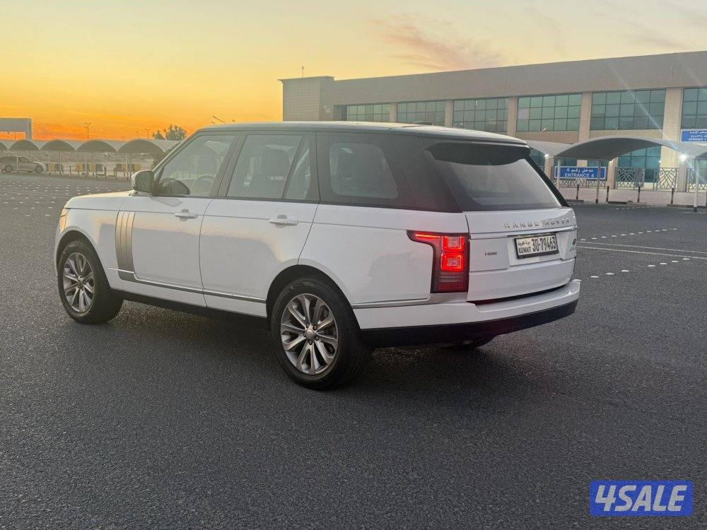 رانج روفر 2015 ماشي 157 الف بحالة ممتازه8