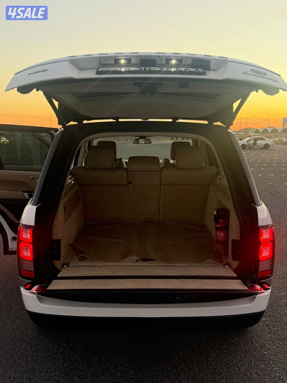 رانج روفر 2015 ماشي 157 الف بحالة ممتازه13