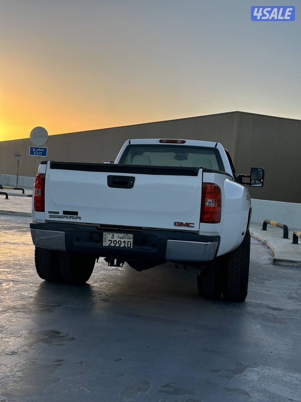 للبيع دبل تاير 3500hd13