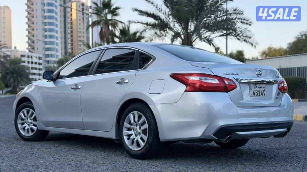 نيسان التيما  // 2017  //3