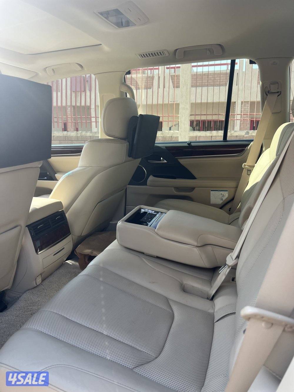 جيب لكزس LX 570 الساير7