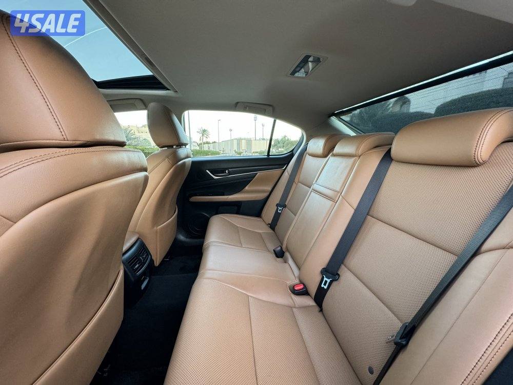 لكزس GS200t موديل 2016 بحاله الوكاله شرط الفحص5