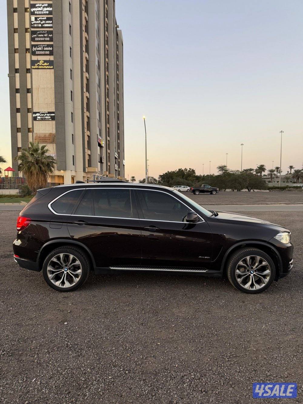 BMW X5 50i V8 twin turbo6
