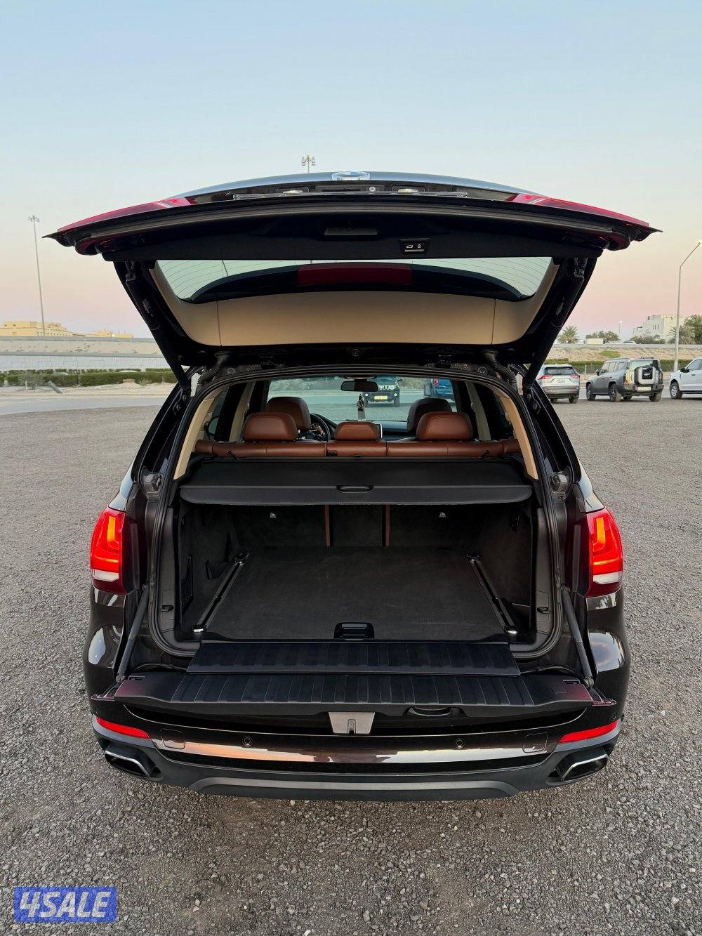 BMW X5 50i V8 twin turbo8