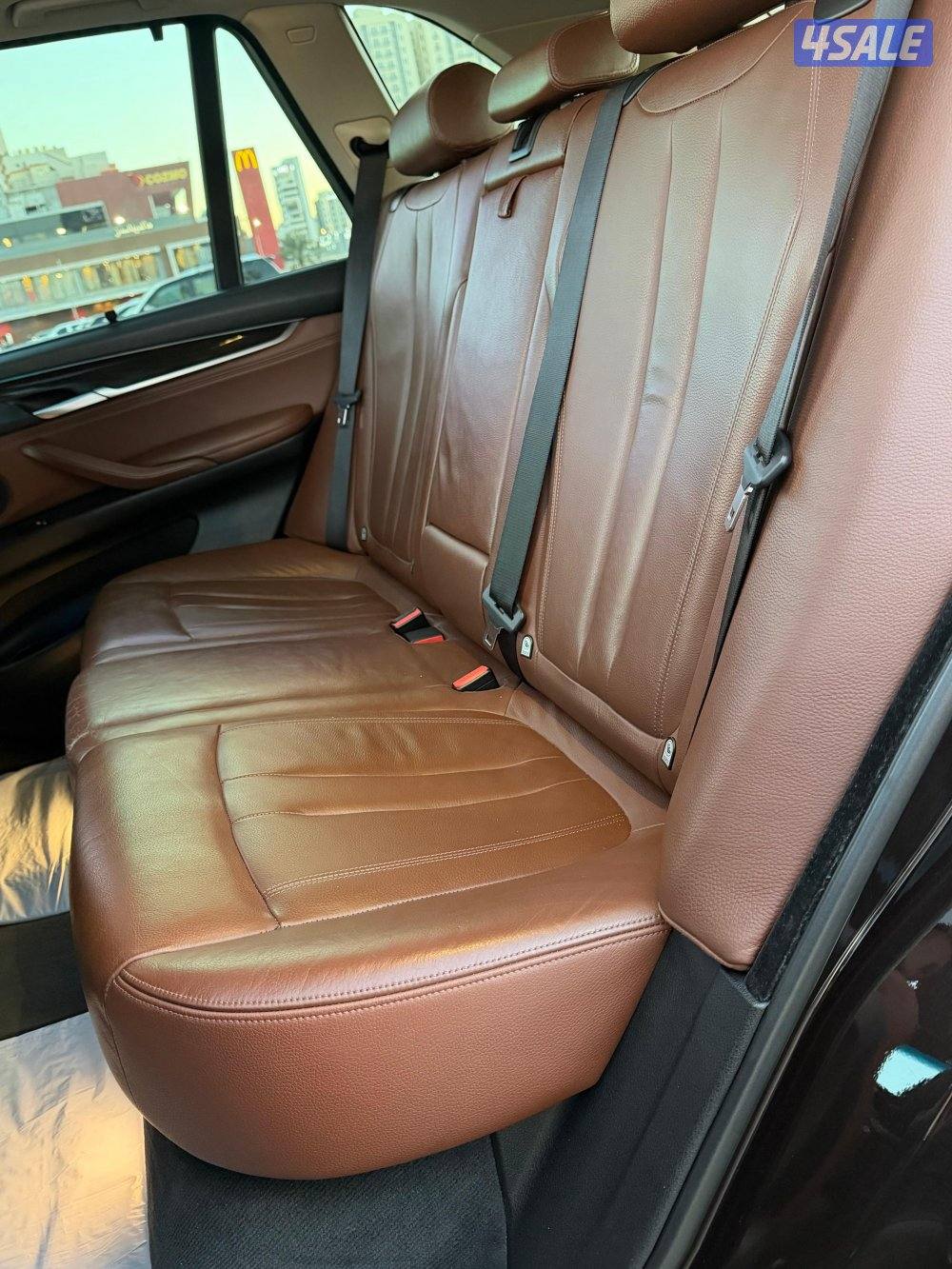 BMW X5 50i V8 twin turbo12