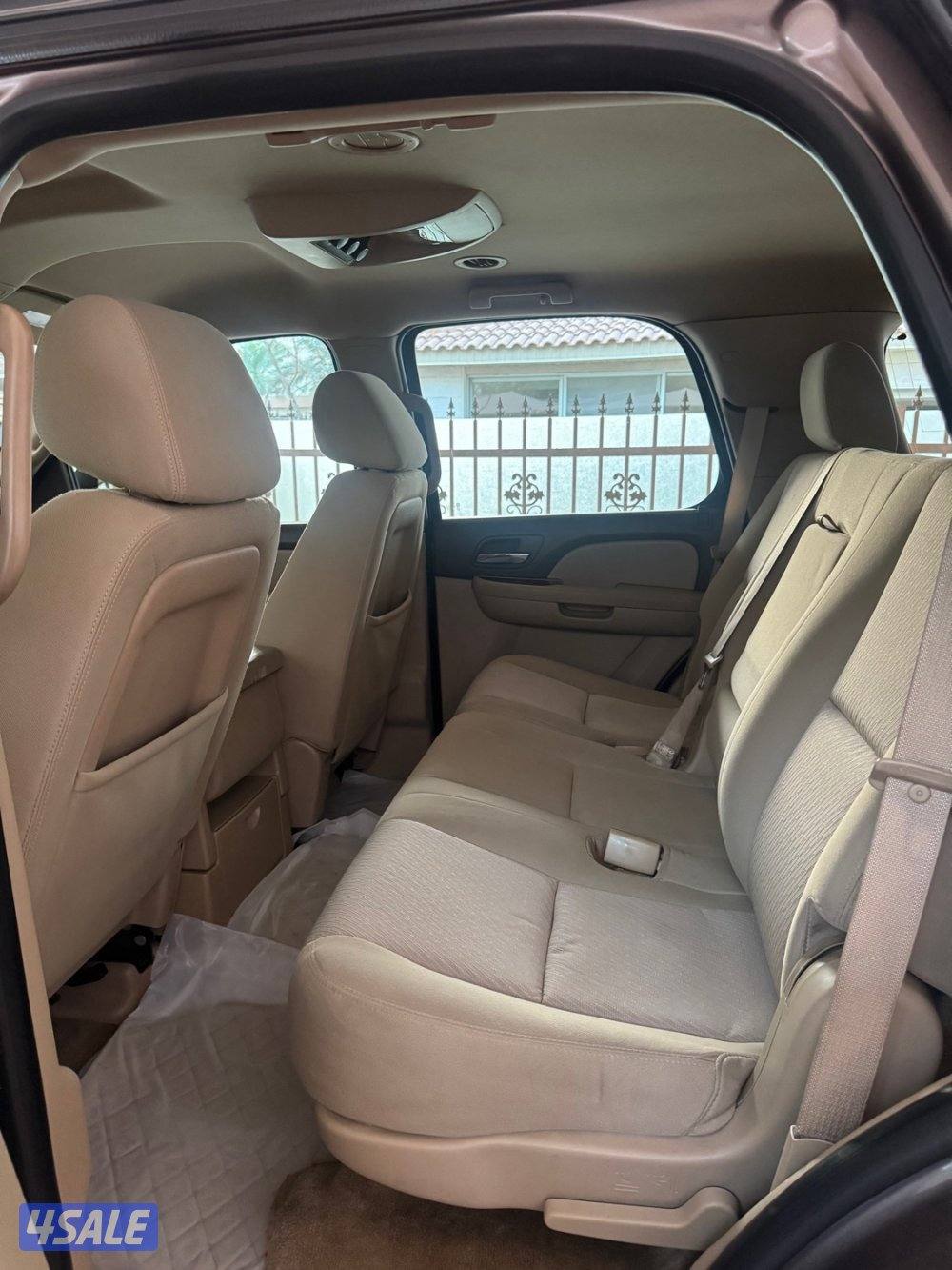 للبيع تاهو 2014 ماشي 240 الف الغانم7