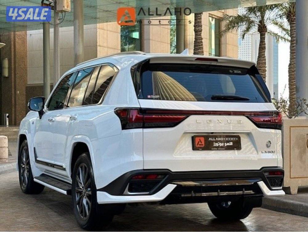 لكزسLX600 F SPORT موديل2024 عداد13الف تحت الكفاله+الصيانه3