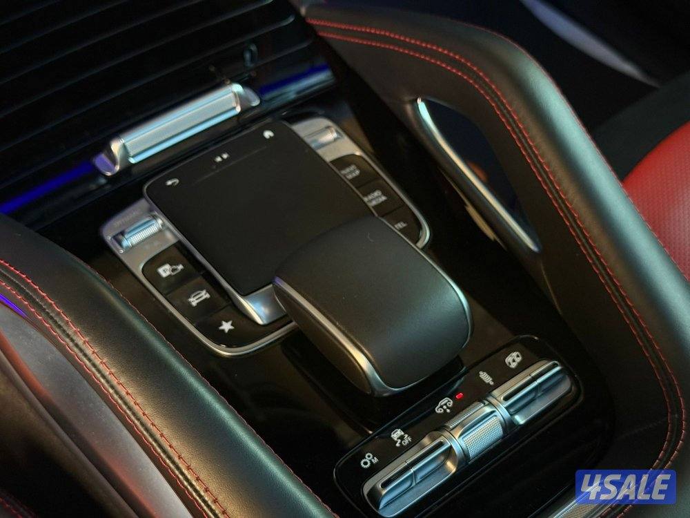 مرسيدسGLE53 AMG موديل2021 عداد69الف وارد الملا سيرفس منتظم14