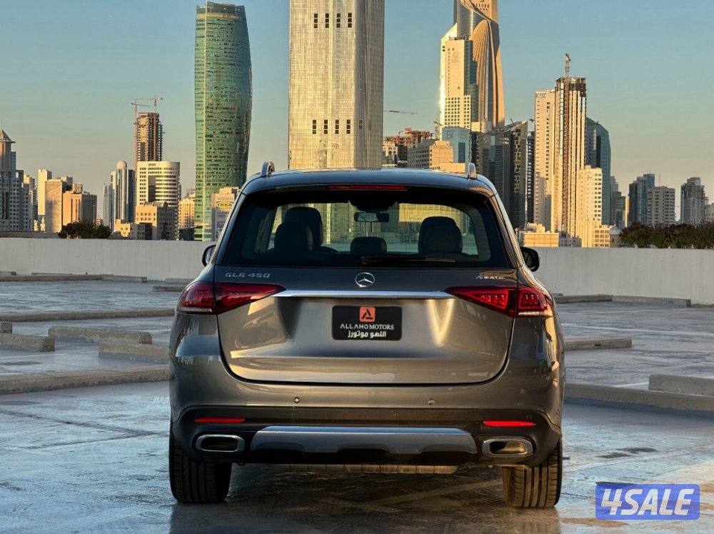 مرسيدسGLE450 موديل2019 عداد70الف وارد الملا سيرفس منتظم3